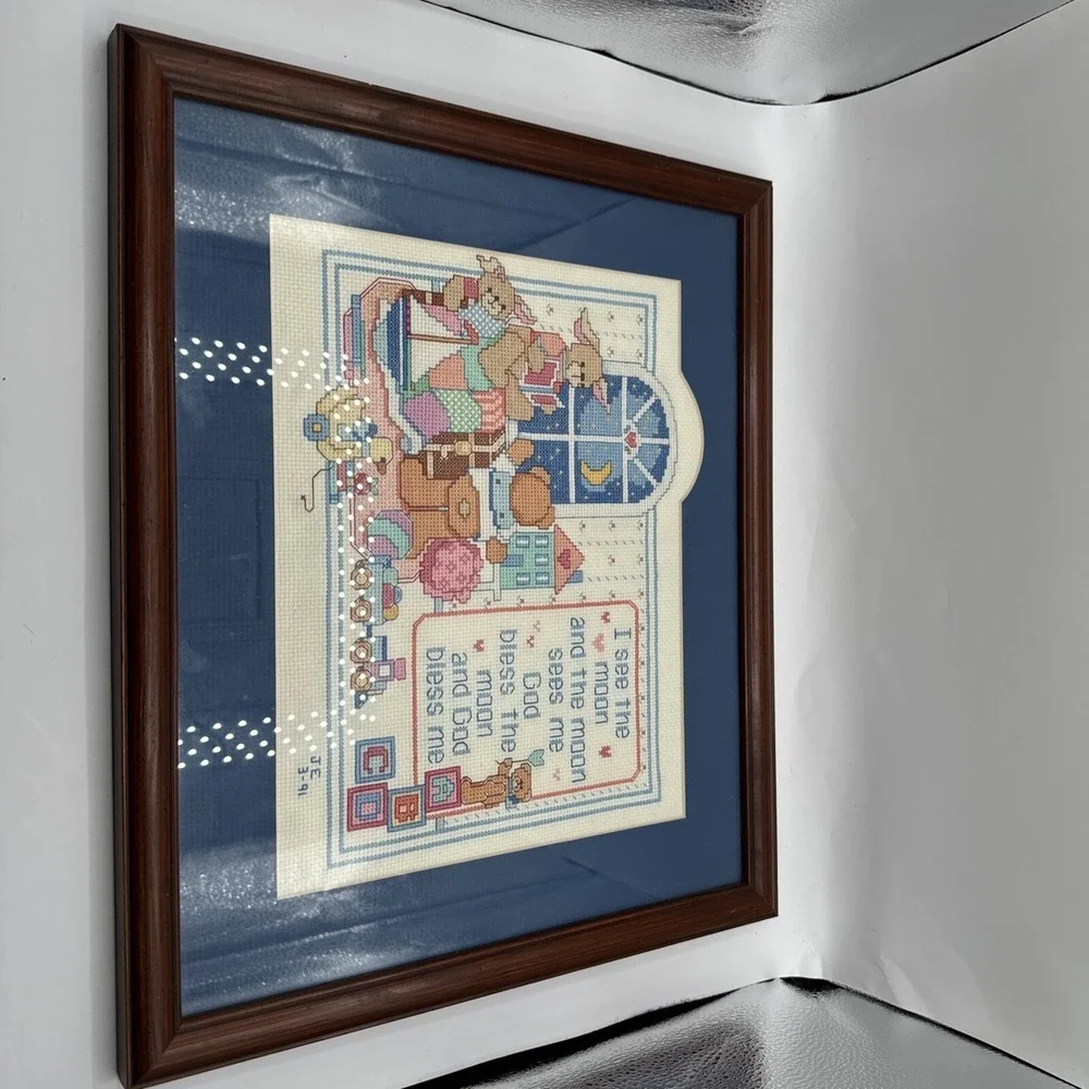 Framed Cross Stitch I See The Moon Dimensions 16
